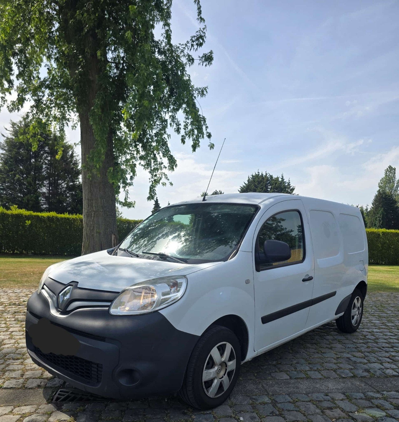 Bestelwagen Renault kangoo L2 2017 euro6 airco Navi, Diesel, Particulier, Te koop