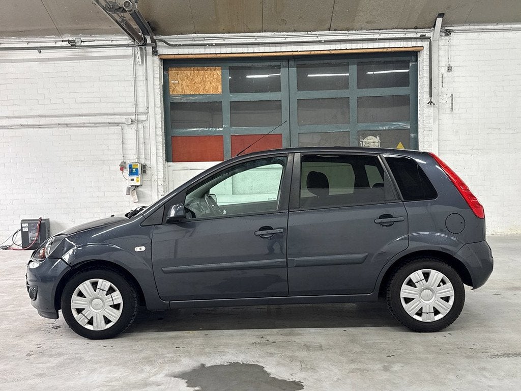 Ford Fiesta 1.3-8V Cool & Sound | Airco, Auto's, 1299 cc, Gebruikt, 4 cilinders, Bedrijf