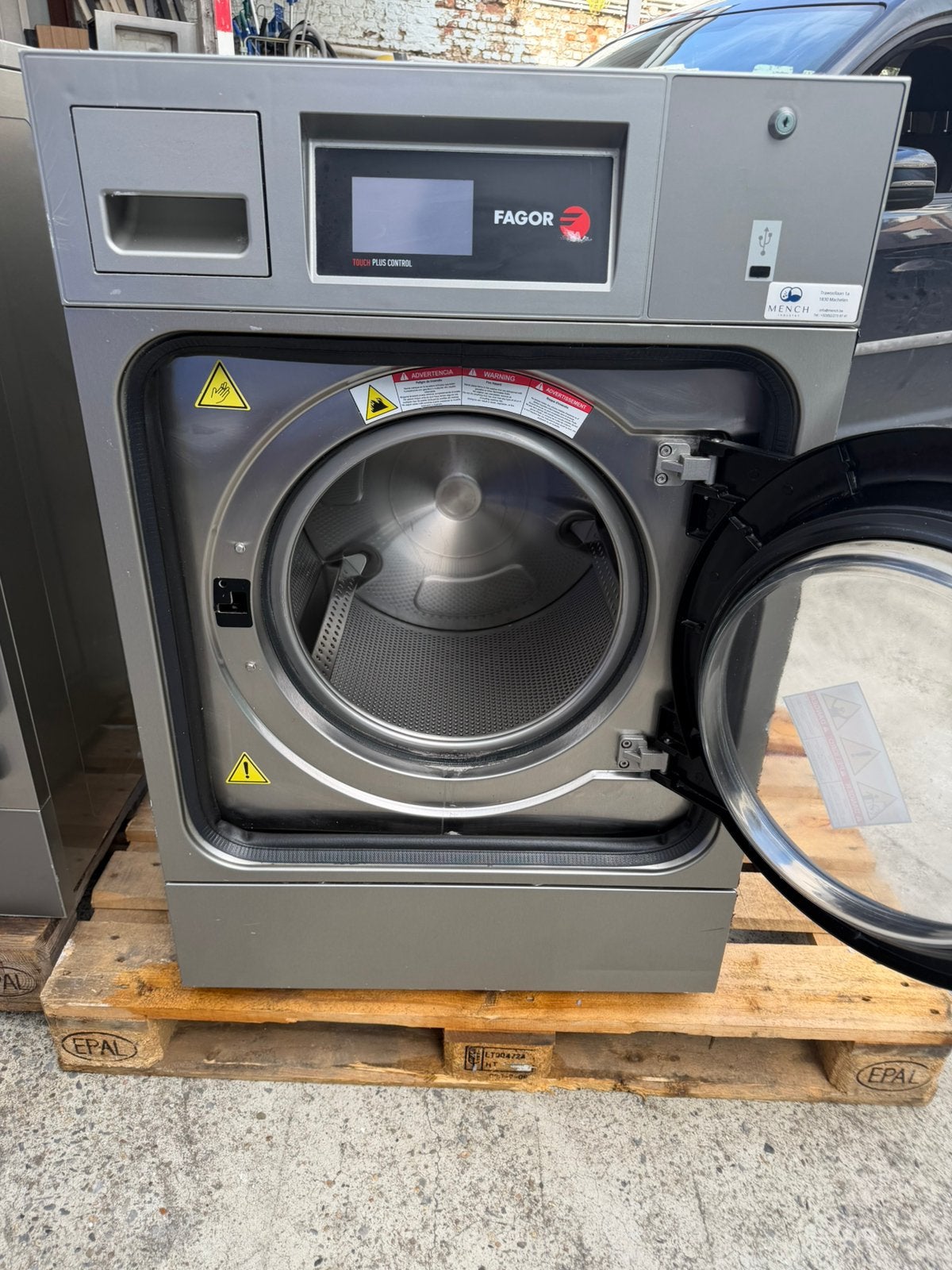 industriële wasmachine, Ophalen, Zo goed als nieuw