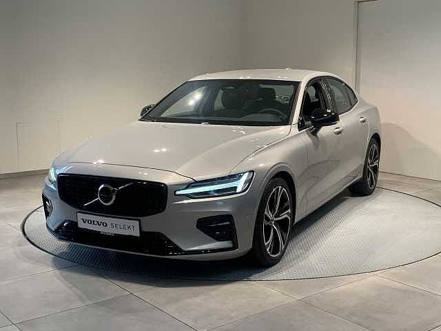 Volvo S60 B4 Plus Dark, Auto's, Volvo, Automaat, Euro 6, 1969 cc, https://public.car-pass.be/vhr/8421a358-e414-46ef-a8de-c687530807a0