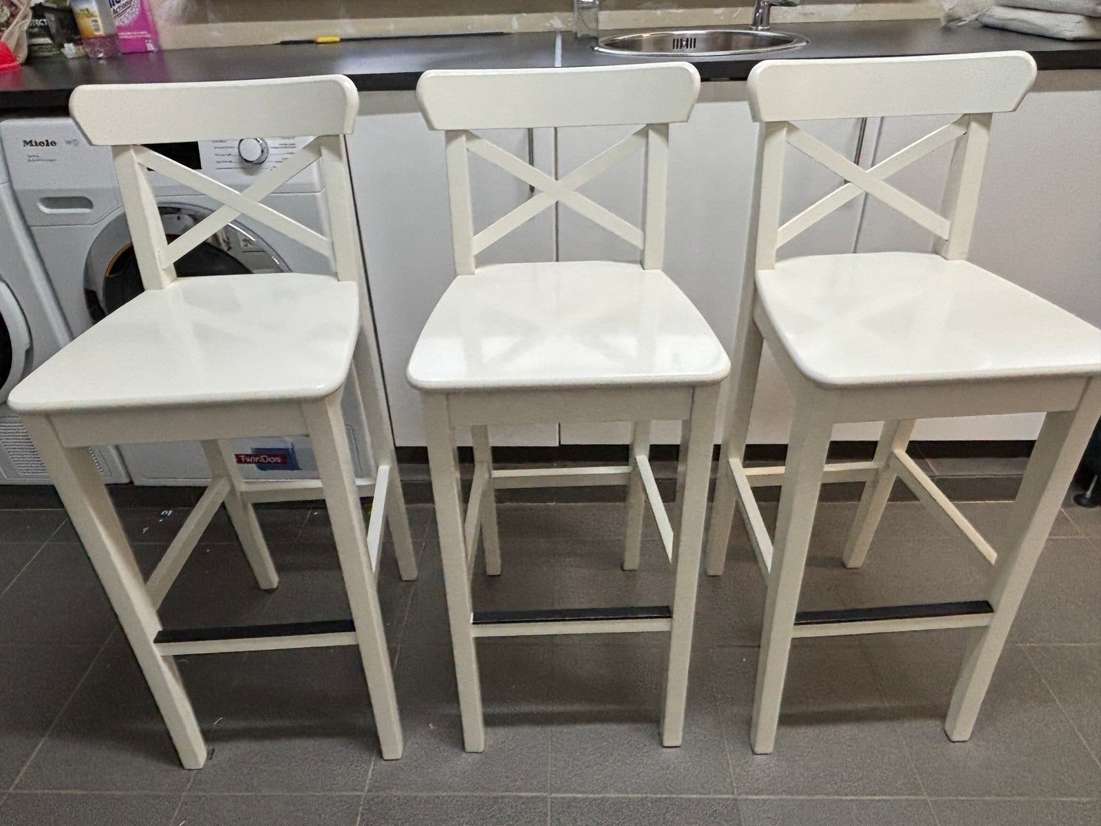 Ikea barkruk 75€ voor 3, Huis en Inrichting, Barkrukken, Ophalen, Gebruikt, Met voetsteun, 60 tot 90 cm