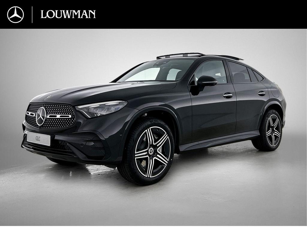 Mercedes-Benz GLC 300 Coupé e 4MATIC Sport Edition | Premium, Auto's, Mercedes-Benz, Automaat, Zwart, GLC, SUV of Terreinwagen