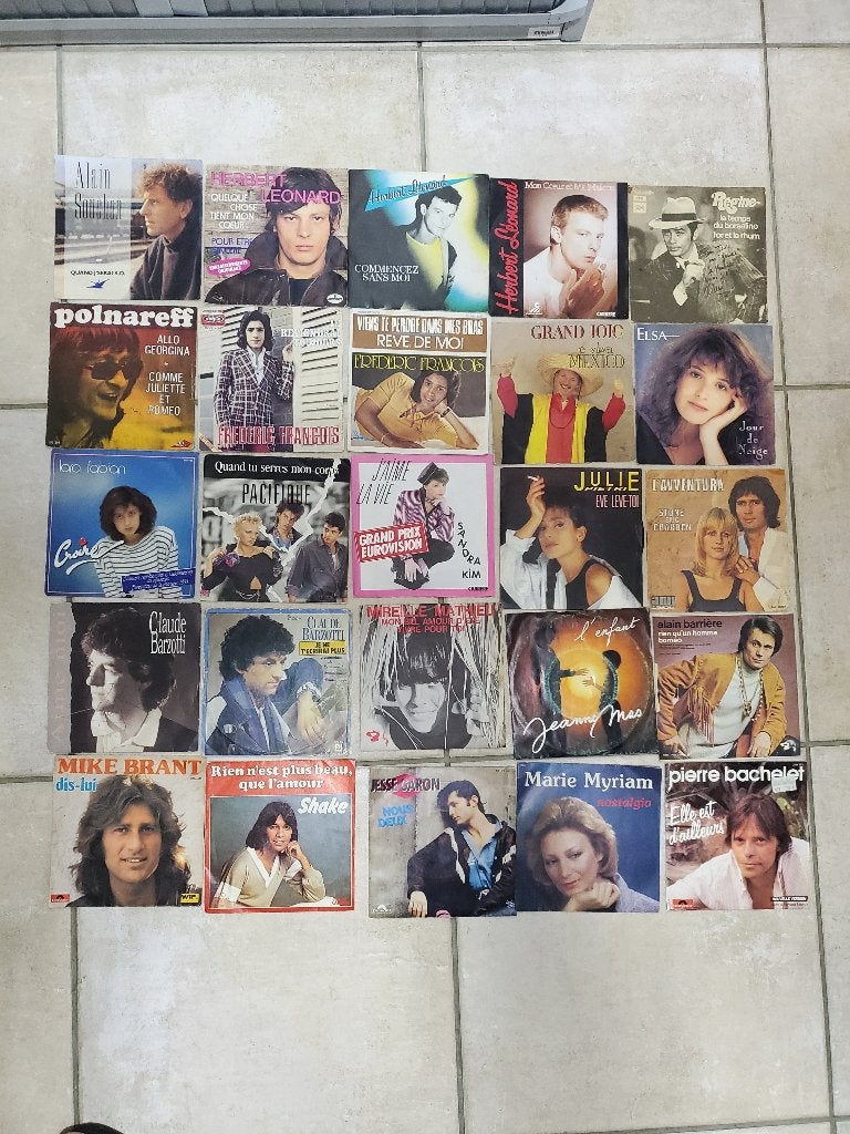 Lot de 25 disques 45 tours français vinyles faire offre, CD & DVD, Enlèvement ou Envoi, Utilisé