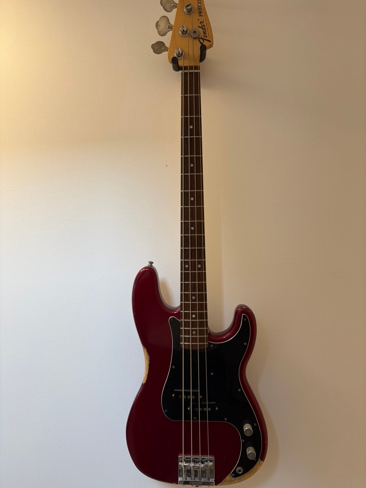Fender p-bass Nate Mendel, Muziek en Instrumenten, Ophalen, Zo goed als nieuw