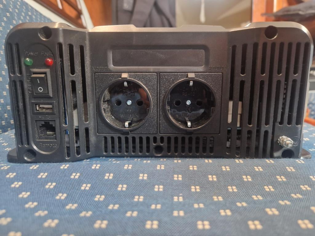 omvormer 12v > 2500w 5000w piek, Ophalen