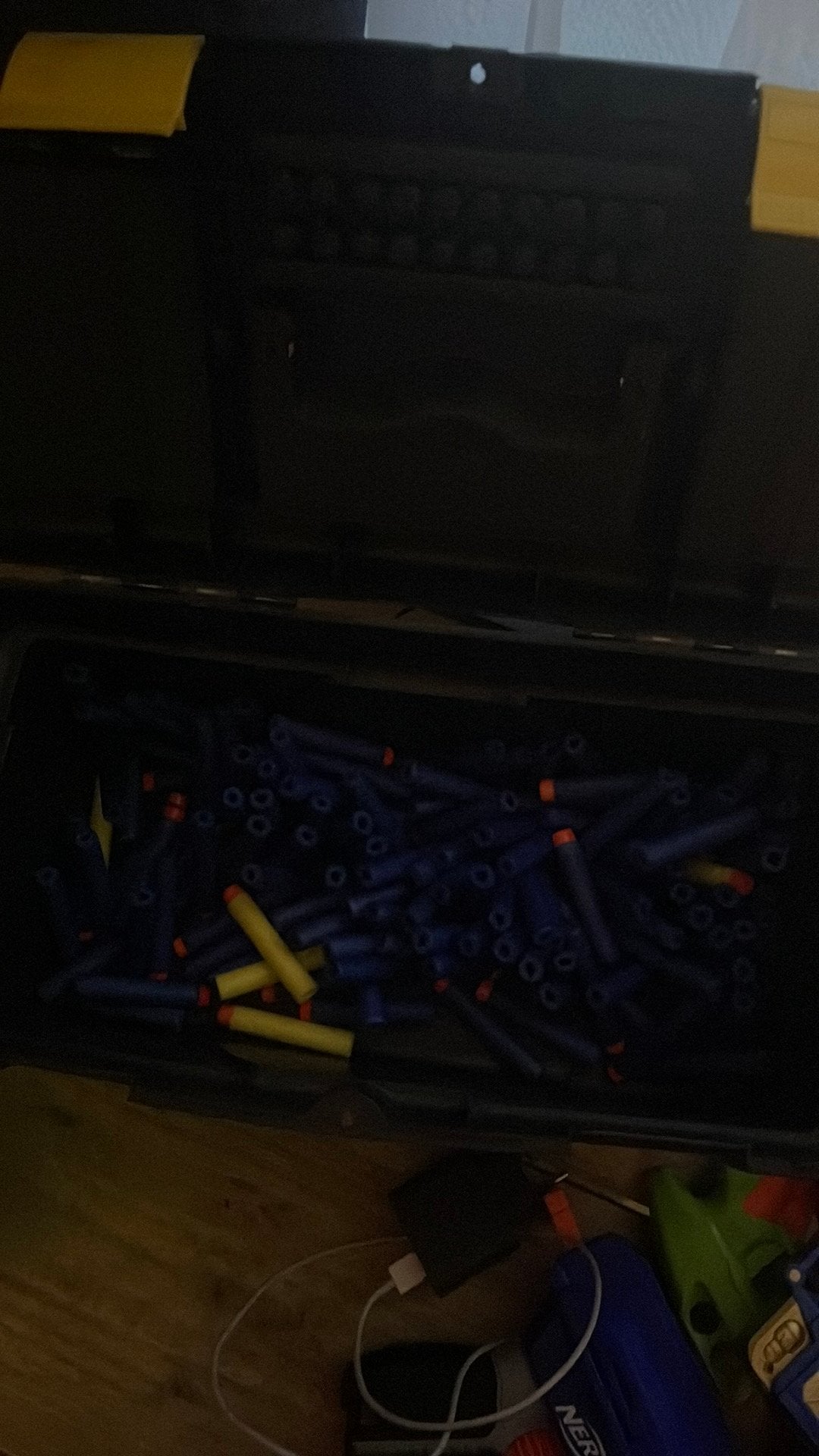 Doos met nerf pijltjes, Ophalen, Zo goed als nieuw