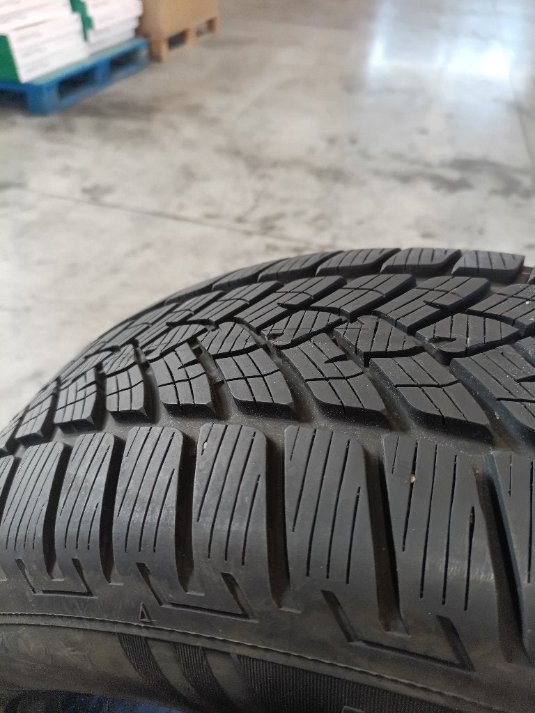 235/55 r19 winterband, Gebruikt, Winterbanden, 235 mm, Band(en)