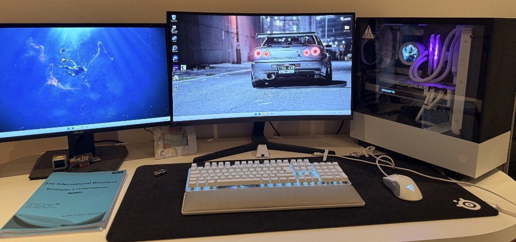 Hoogwaardige gaming-pc voor volledige gaming., Computers en Software, Desktop Pc's, Zo goed als nieuw, 4 Ghz of meer, SSD, 32 GB