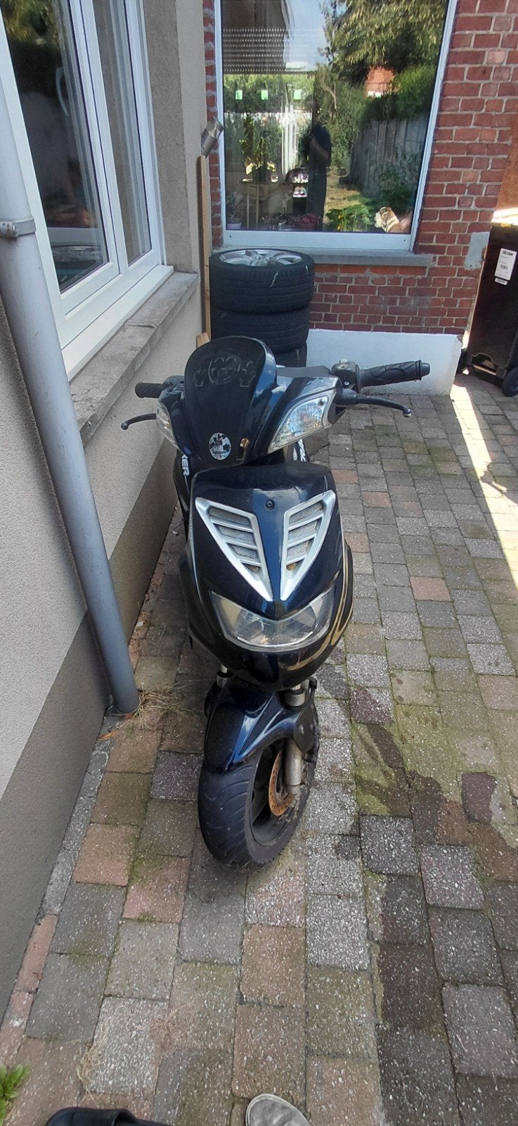 Lot scooters a en b, Enlèvement