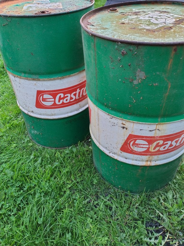 Castrol olievat 3 stuks, Ophalen, Gebruikt, Vuurton