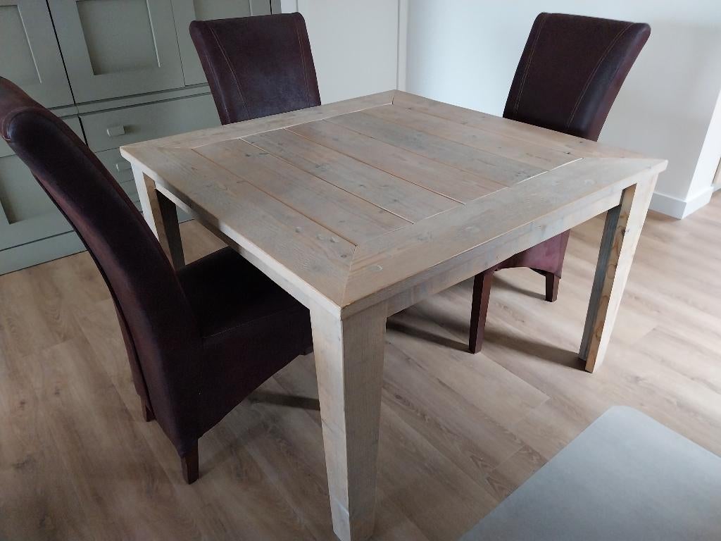 Tafel eetkamer/keuken, Ophalen, Vierkant, Nieuw, Vier personen