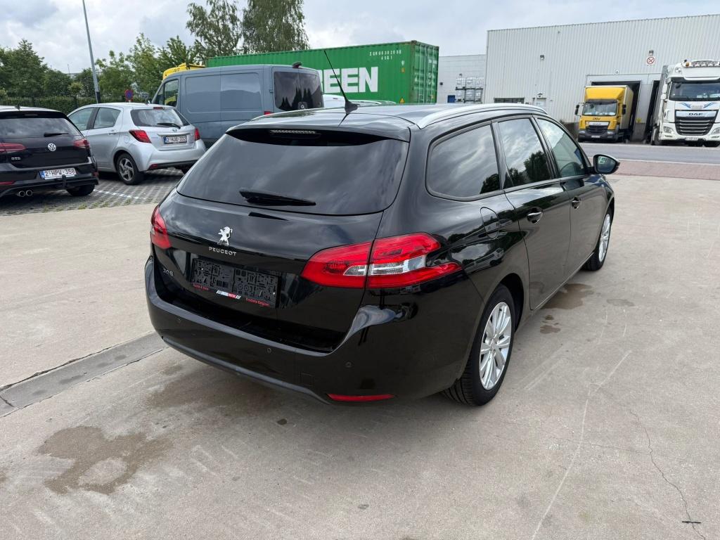 Peugeot 308 (Stock ID 26132) — 13