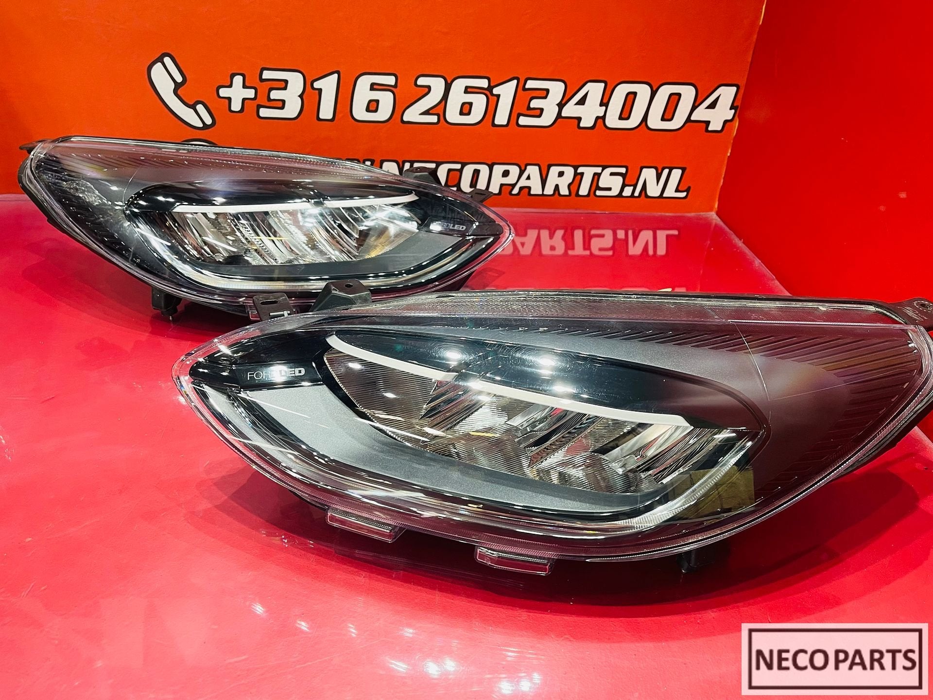 FORD FIESTA MK8 FACELIFT LED KOPLAMPEN SET N1BB-13E014-CG, Auto-onderdelen, Gebruikt, -, -, Ophalen of Verzenden