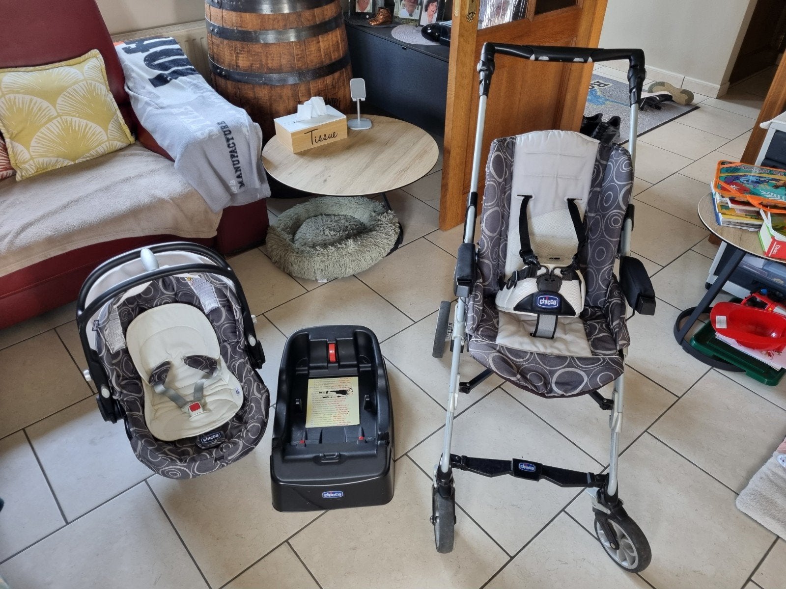 Duo poussette et cosy Chicco, Enfants & Bébés, Autres marques, Enlèvement ou Envoi, Avec siège auto, Utilisé