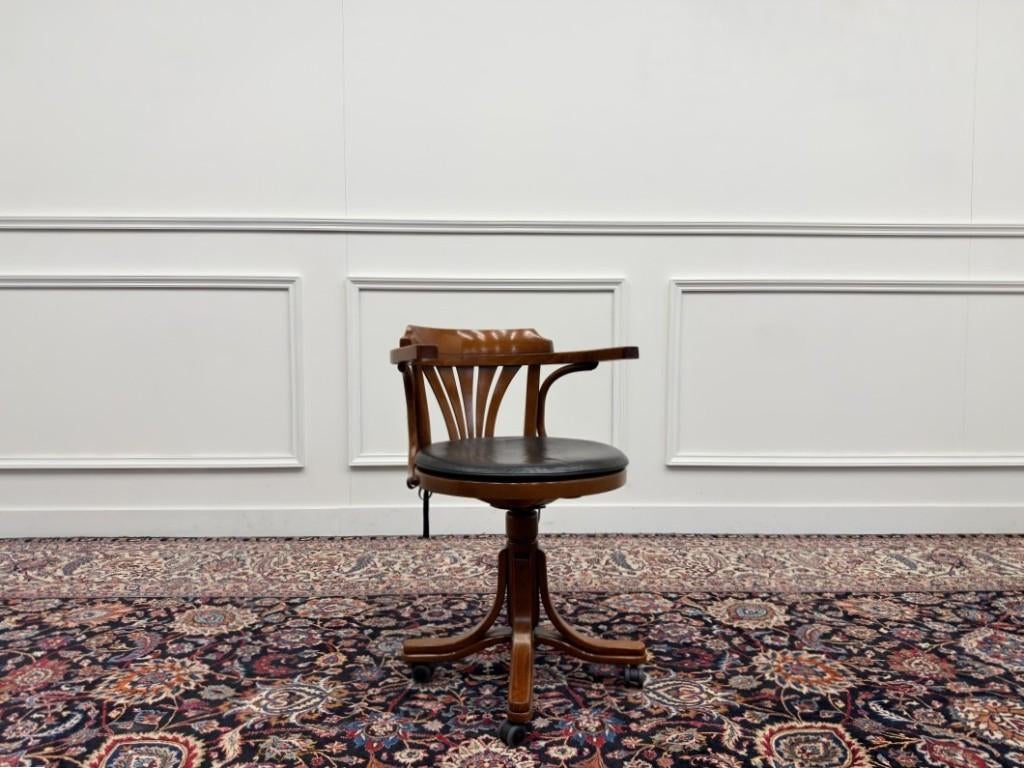 Klassiek Engelse Thonet Bureaustoel, Ophalen