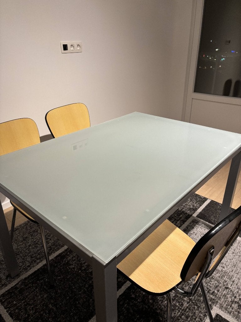 Table à manger en verre 120x85 cm + 4 chaises en bois, Maison & Meubles, 100 à 150 cm, Quatre personnes, Comme neuf, Verre