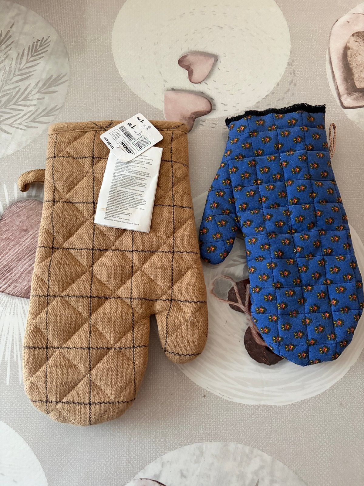 Lot de 2 maniques de cuisine ‍, Maison & Meubles, Cuisine | Linge de cuisine, Enlèvement ou Envoi, Comme neuf, Zeeman, Manique