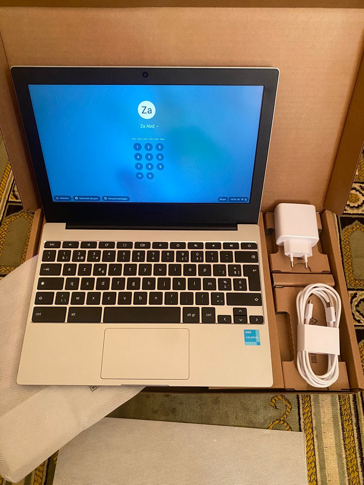 Samsung Galaxy Chromebook Go, Computers en Software, Ophalen, 14 inch, 4 GB of minder, 64 GB