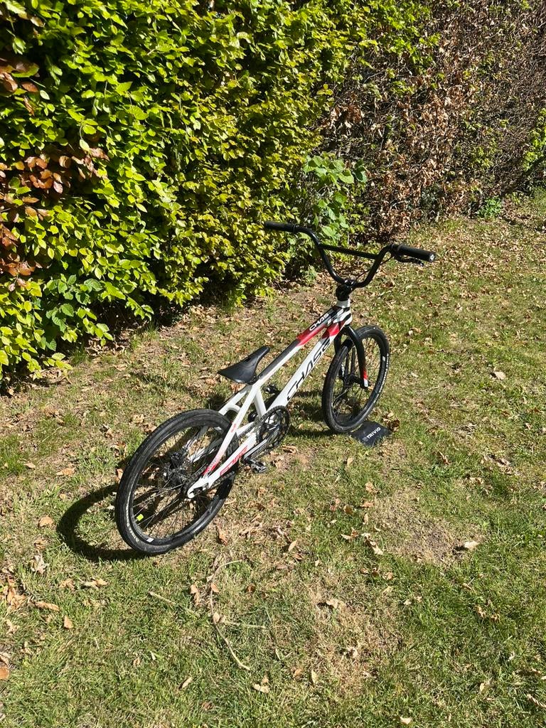 Chase edge pro 20.5, Fietsen en Brommers, Fietsen | Crossfietsen en BMX, Gebruikt, Aluminium, Schijfrem, Ophalen