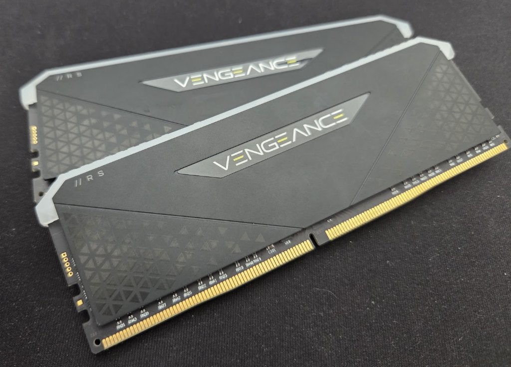 Corsair Vengeance RGB RS, 16GB DDR4-3200 (2x8GB) te koop, DDR4, Ophalen of Verzenden, Zo goed als nieuw, Desktop