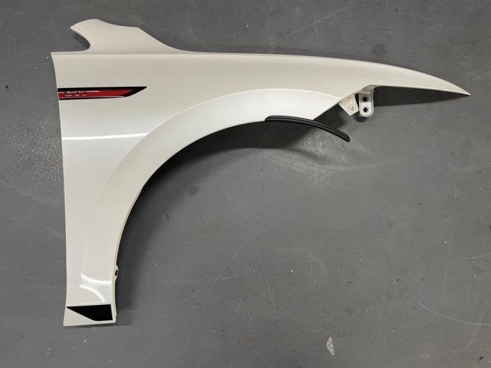 Scherm rechts-voor van een Volkswagen Golf (L0K1), Gebruikt, -, Volkswagen, -