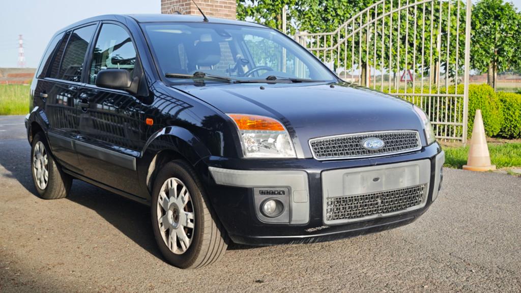 Ford Fusion 1.4 Diesel Met Airco Eerste Eigenaar, Auto's, Stof, 50 kW, Zwart, Bedrijf