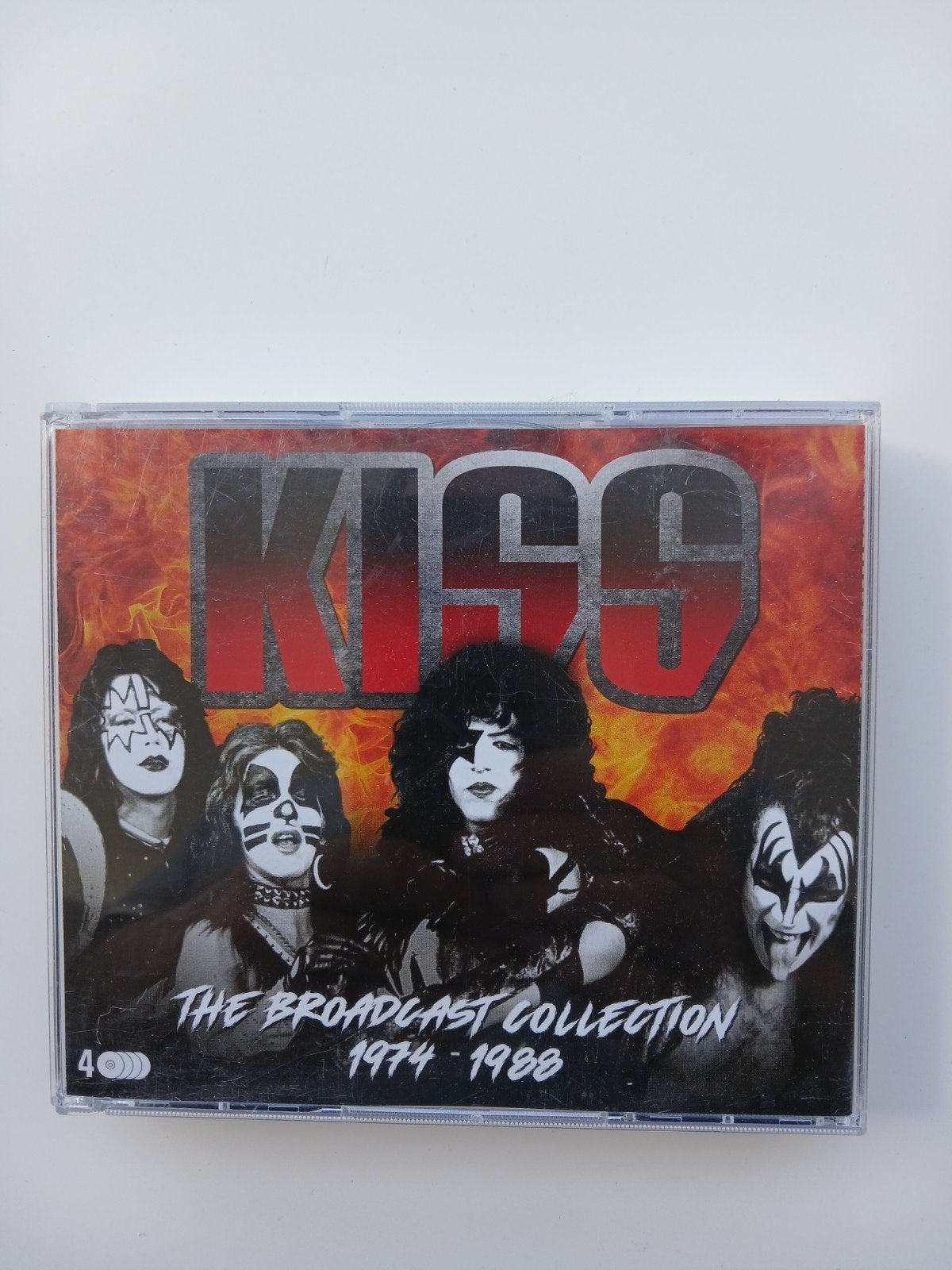 kiss the broadcast collection 1974-1988. 4 cd box, Ophalen of Verzenden, Gebruikt