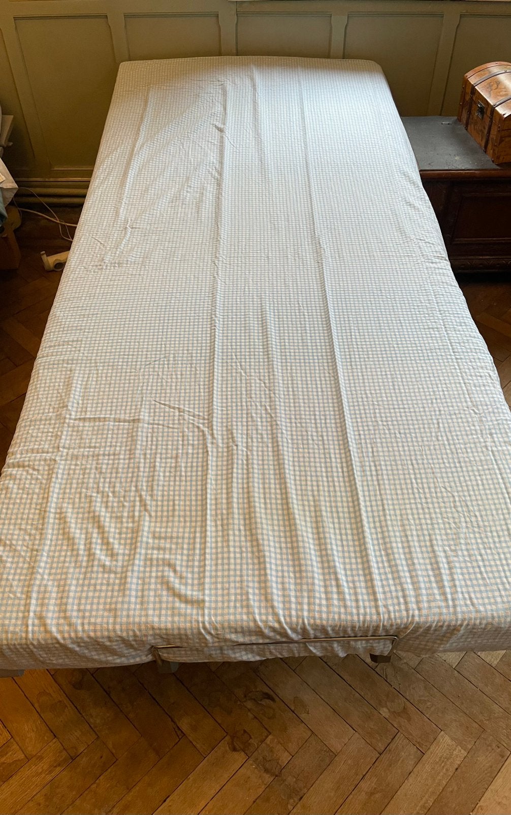 Verstelbaar bed Swissflex met matras, Ophalen, Gebruikt, Matras