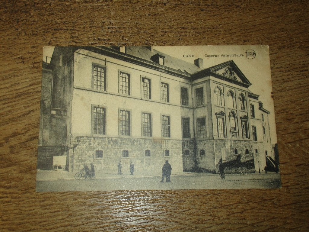 POSTKAART GENT GAND CASERNE SAINT-PIERRE-ZIE FOTO'S, Verzamelen, Verzenden, Ongelopen, Oost-Vlaanderen