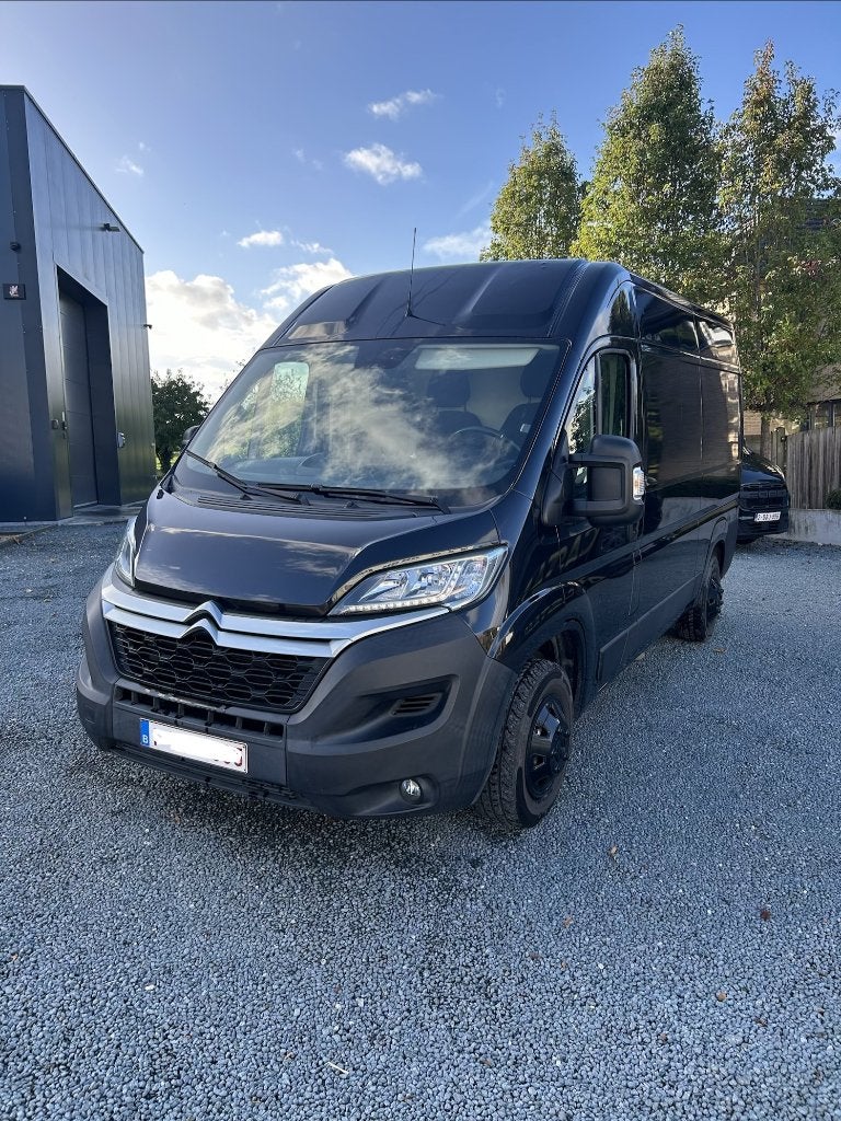 Citroën Jumper 2.0 BlueHDi L2H2, Autos, Euro 6, Boîte manuelle, Entretenue par le concessionnaire, Noir