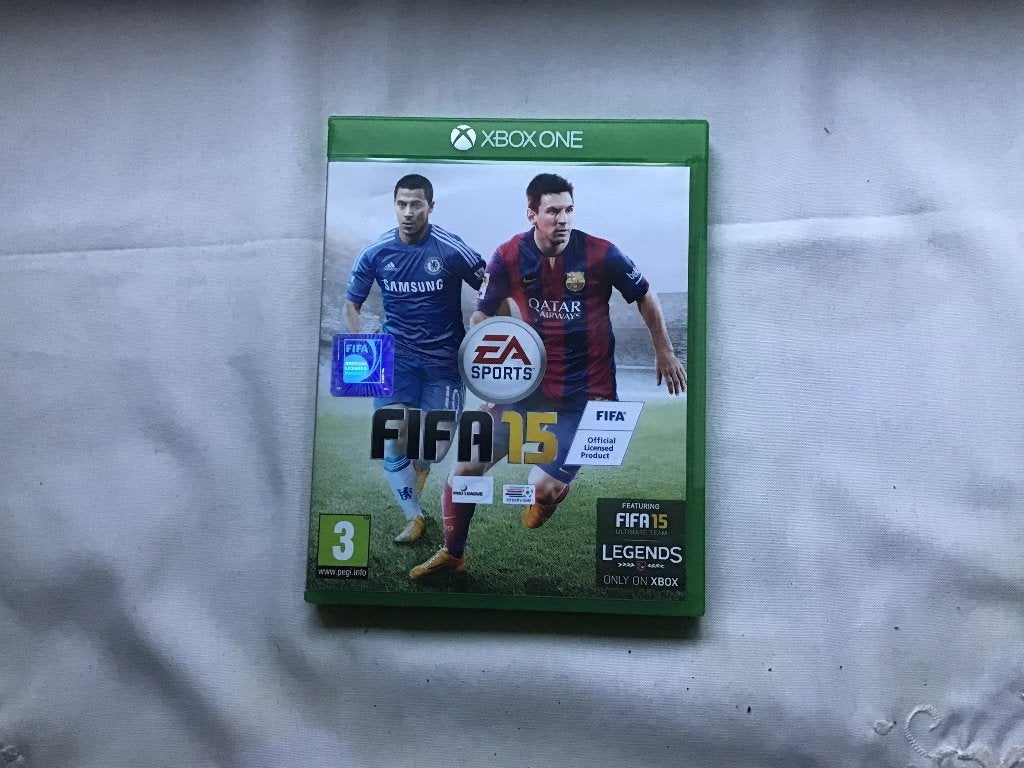 Fifa 15, Ophalen of Verzenden, Zo goed als nieuw, Sport, 3 spelers of meer
