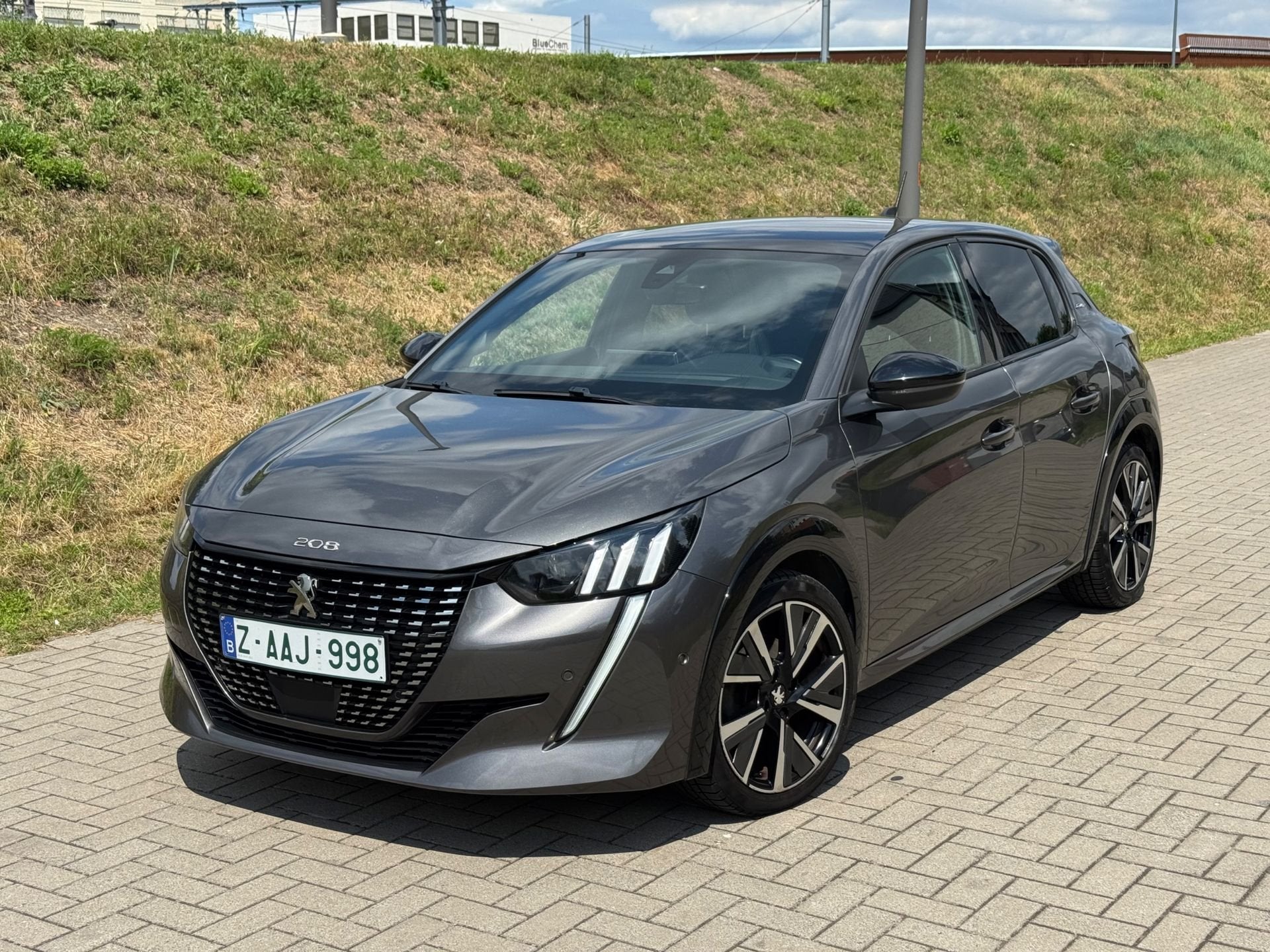 Peugeot 208, 94 kW, Argent ou Gris, Achat, Entreprise