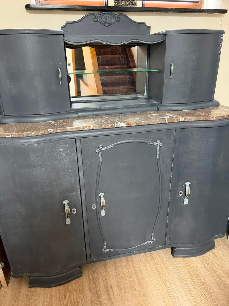 Armoire / Buffet ancien en bois – style vintage, Maison & Meubles, Armoires | Dressoirs, Comme neuf, Verre, Enlèvement
