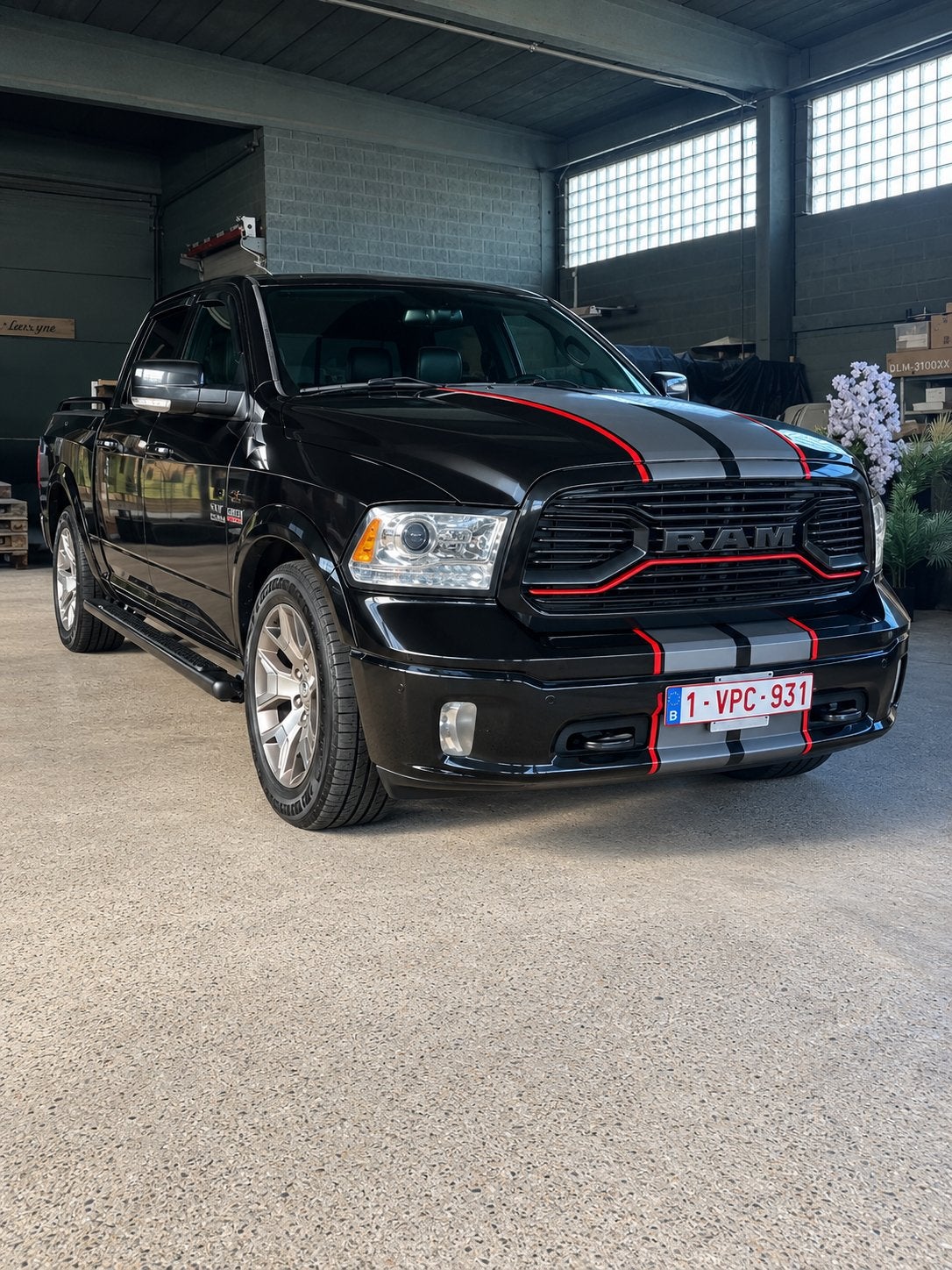 Dodge RAM 1500 5.7 V8 Limited Edition 12/2017 LPI 405 pk, Autos, Cuir, Achat, Réception radio numérique, Euro 6
