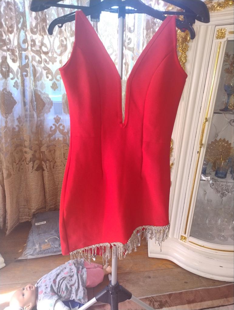 Robe rouge, Kleding | Dames, Gelegenheidskleding, Overige typen, Ophalen of Verzenden, Zo goed als nieuw, Maat 36 (S)