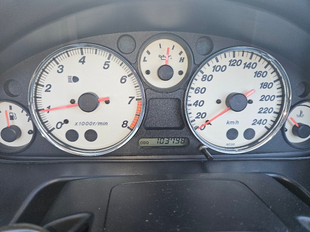 Mazda MX-5 NBFL 1.6i 16v, Auto's, Mazda, https://public.car-pass.be/vhr/bc735d0b-088d-4ff9-b432-247848103643, Zwart, 4 cilinders