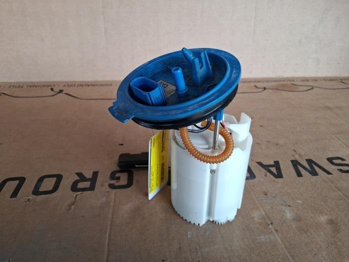 Pompe carburant électrique d'un Volkswagen Golf, Volkswagen, -, 3 mois de garantie, Utilisé