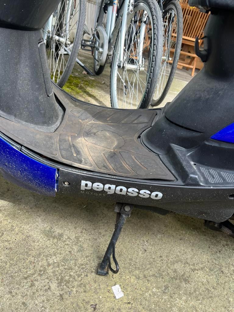 Scooter pegasso, Ophalen