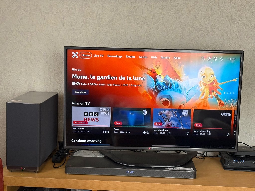 LG 42" Full HD TV + Soundbar met Subwoofer & Chromecast, Audio, Tv en Foto, Televisies, Ophalen, 50 Hz, 100 cm of meer, Full HD (1080p)