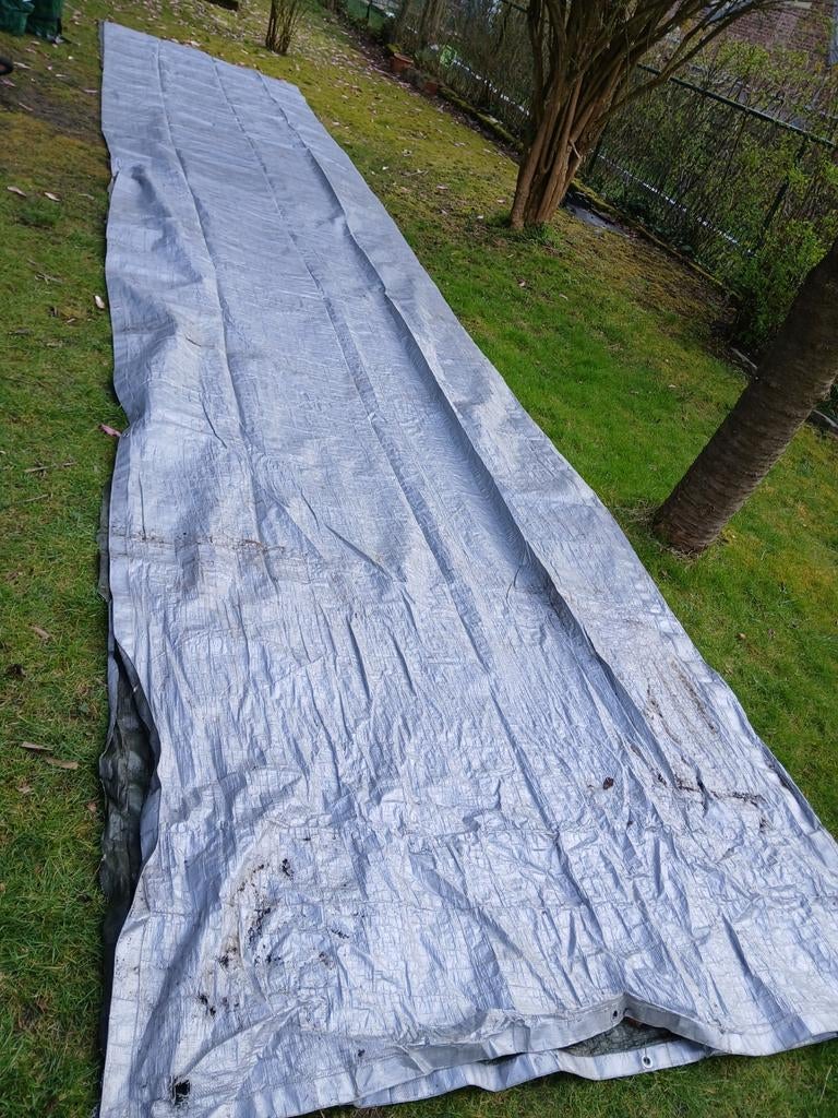 Grandes bâches 3,5x10, 3,5x10 et 8x12m, Enlèvement