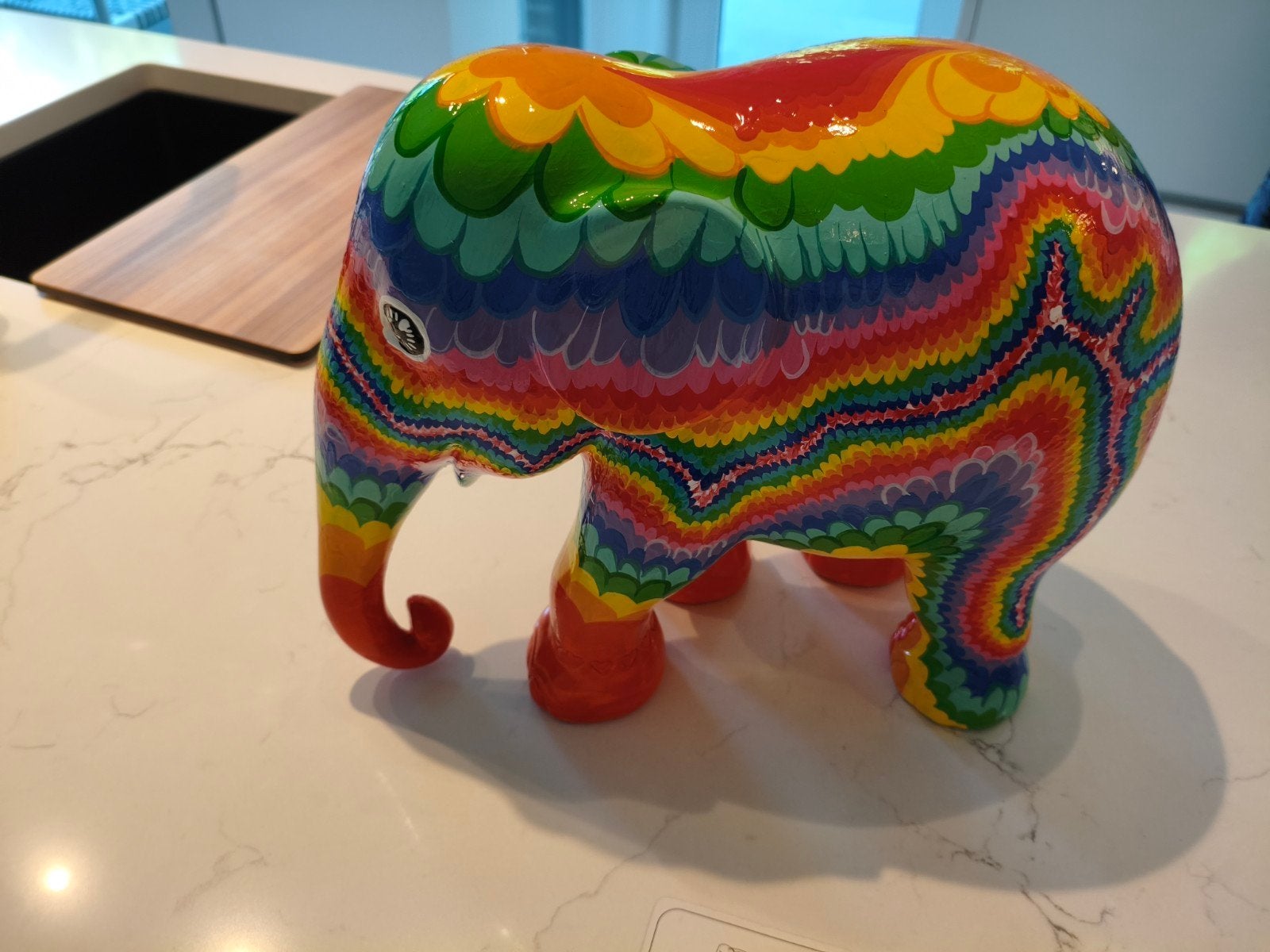 Prachtige olifant in oplage, Ophalen