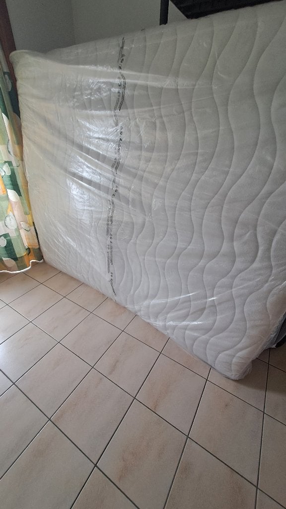 Matelas 160cm  200cm  25cm., Maison & Meubles, Enlèvement, Neuf, Matelas