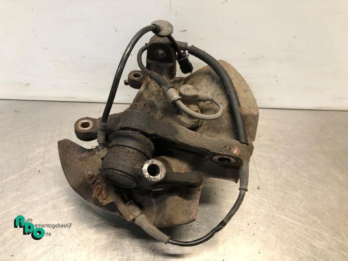 Joint avant gauche d'un Mazda MX-5 (MX-5 NB 98-), -, 3 mois de garantie, Mazda, Utilisé