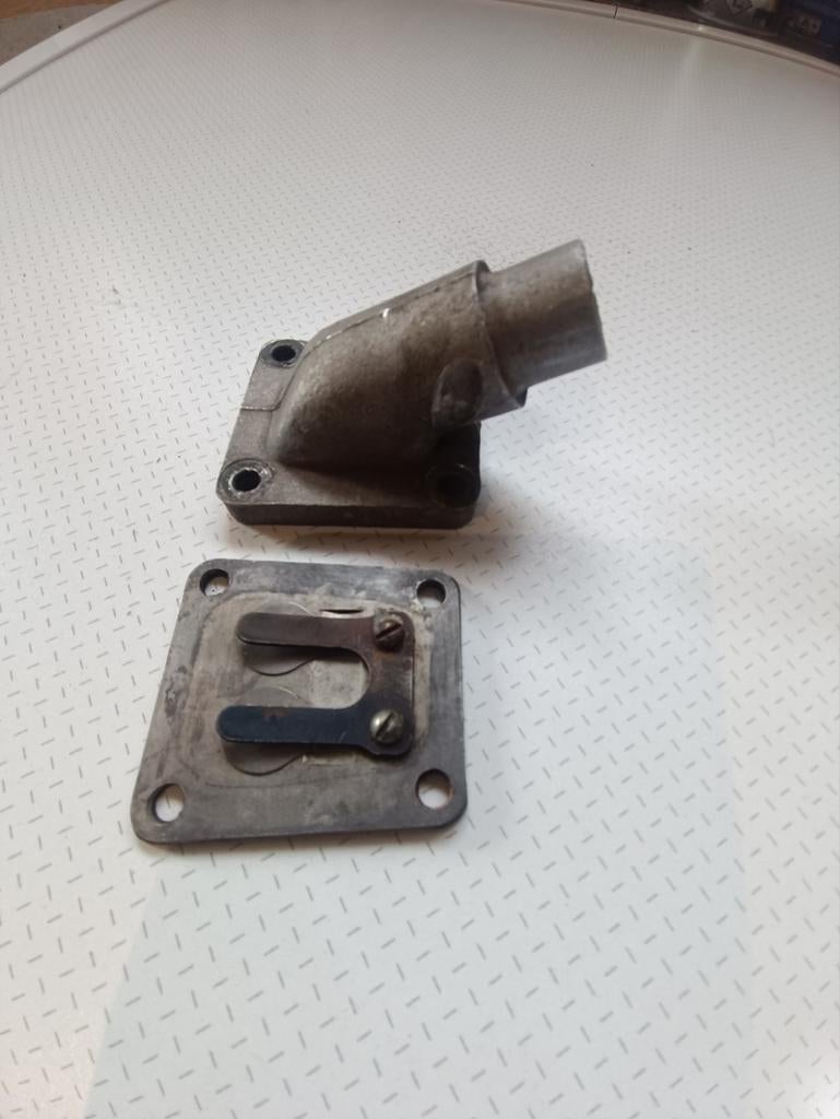 Admission Peugeot 103, Enlèvement