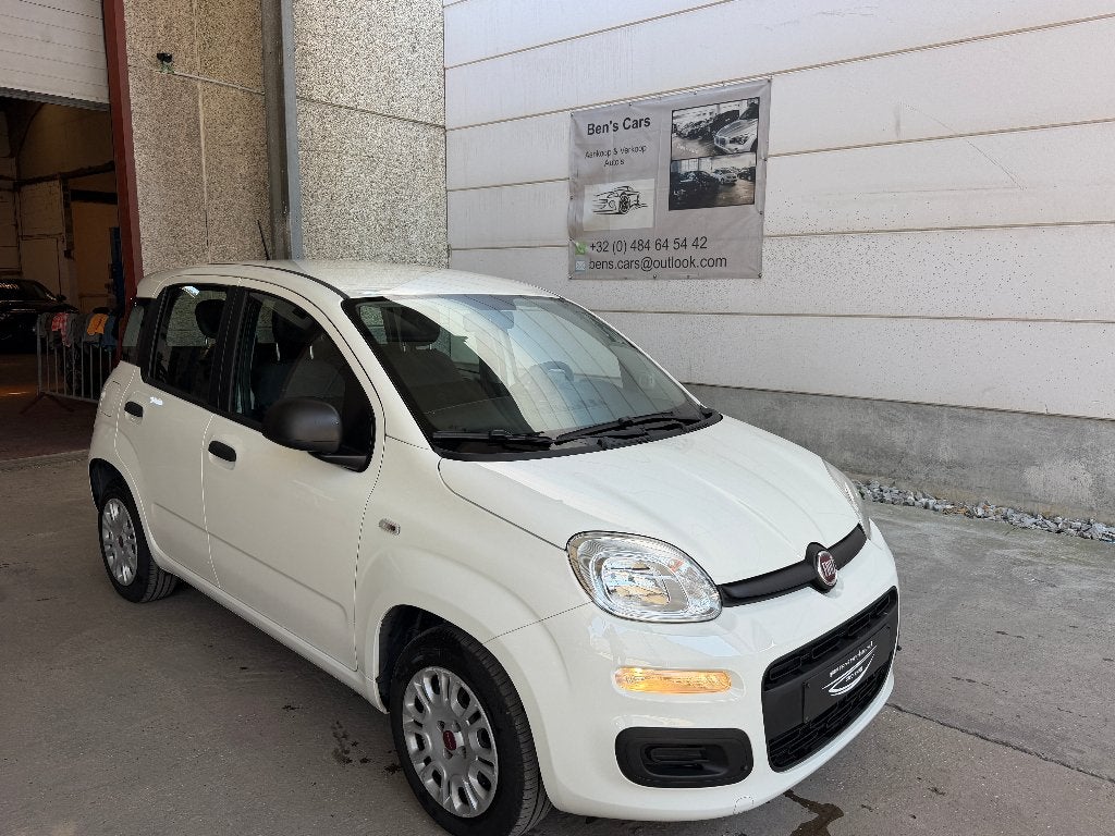 Fiat Panda 1.2i met 9.000 KM * Airco *, Auto's, Dealer onderhouden, Stof, Panda, https://public.car-pass.be/vhr/33c0db67-a8ab-4482-a01d-b0f66a749132