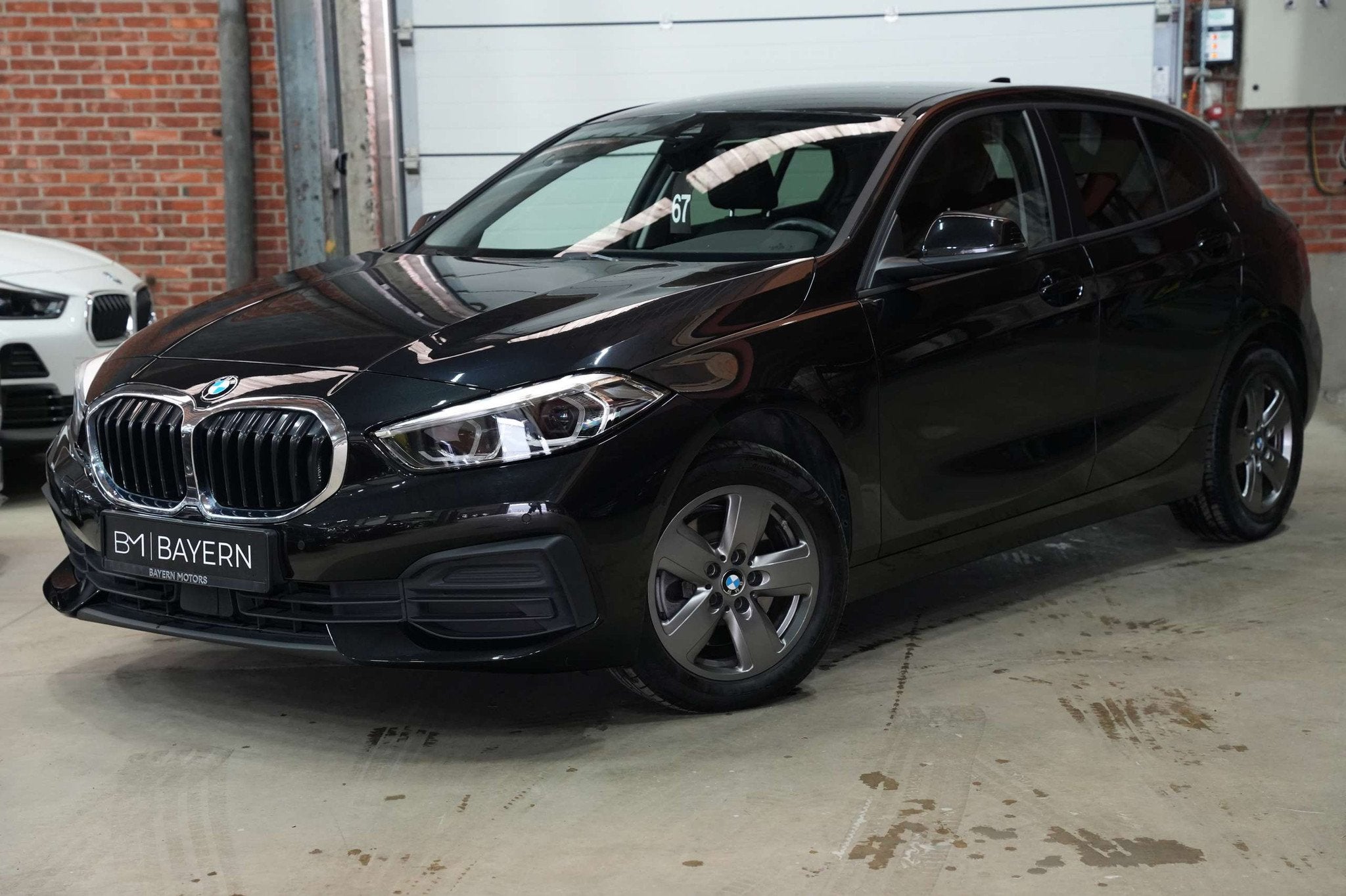 BMW 116 d EURO 6d Navi Carplay LED Garantie, https://public.car-pass.be/vhr/98ac2b52-7310-4ba7-ac6a-1cb7ff2e3d94, Gebruikt, Zwart