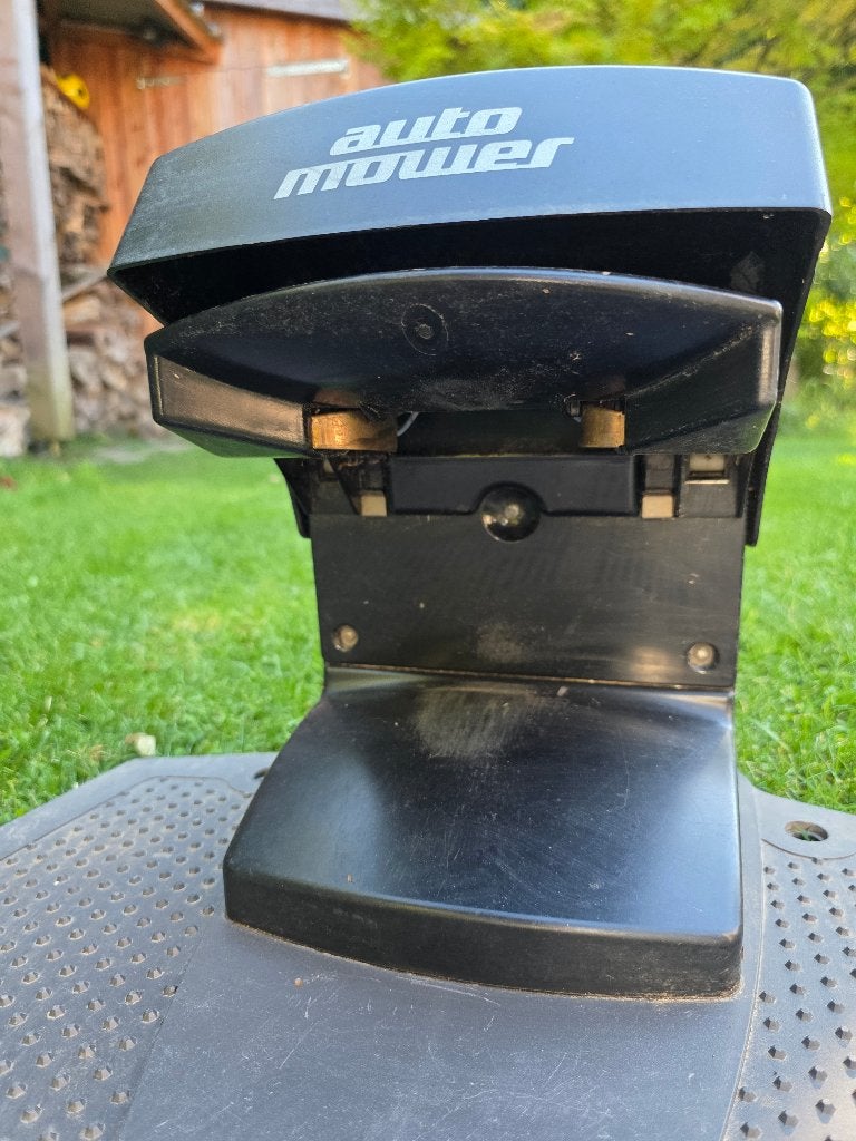 Borne de recharge Husqvarna Automower 220, Enlèvement, Utilisé, Husqvarna