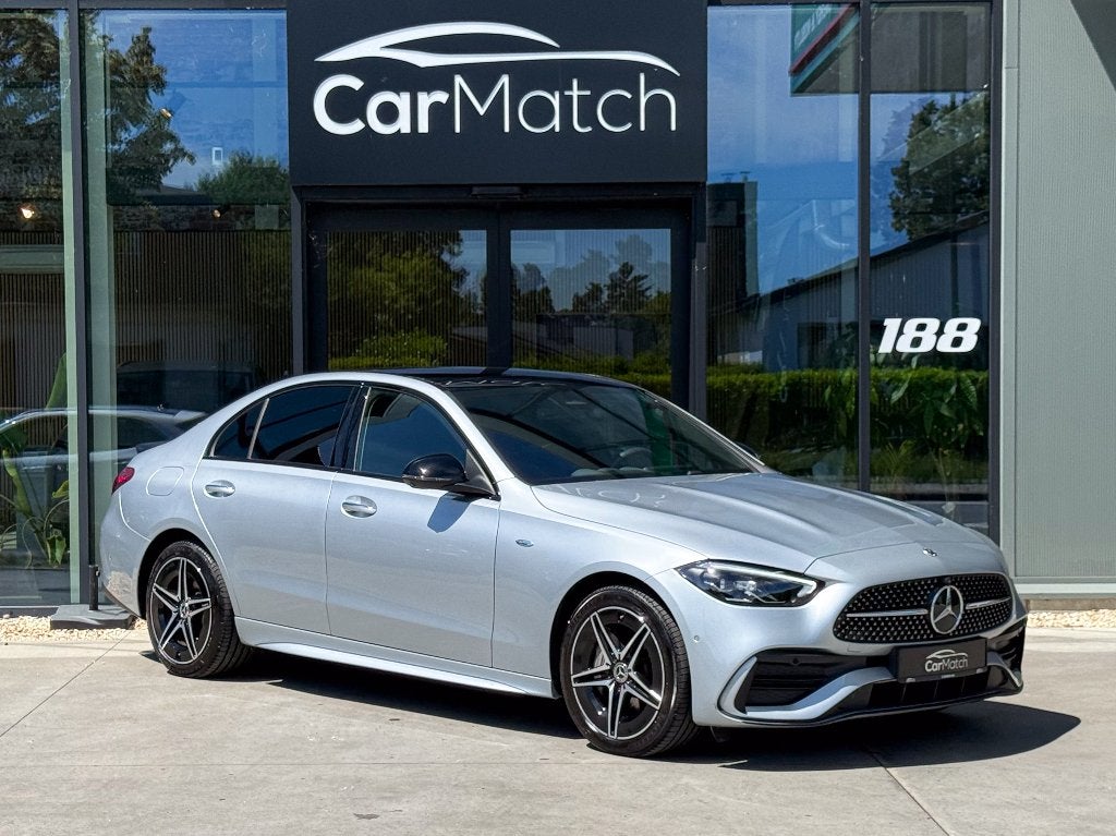 Mercedes-Benz C 300 e AMG 4MATIC - PANO  | ACC | BURMESTER, Automaat, Testrit aan huis, 230 kW, Hybride Elektrisch/Benzine