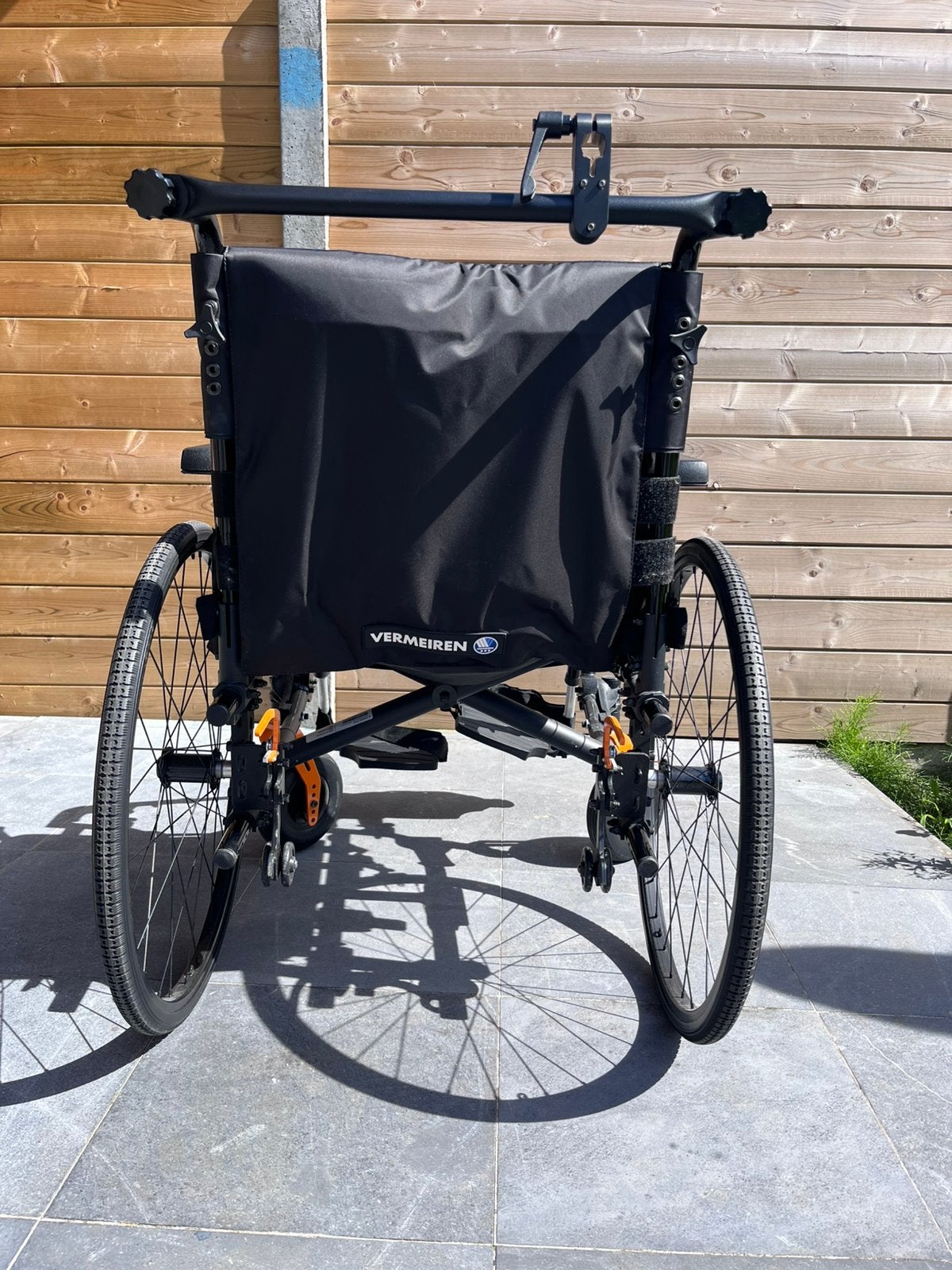Rolstoel Vermeiren Vero (met optie elektrisch), Ophalen, Zo goed als nieuw