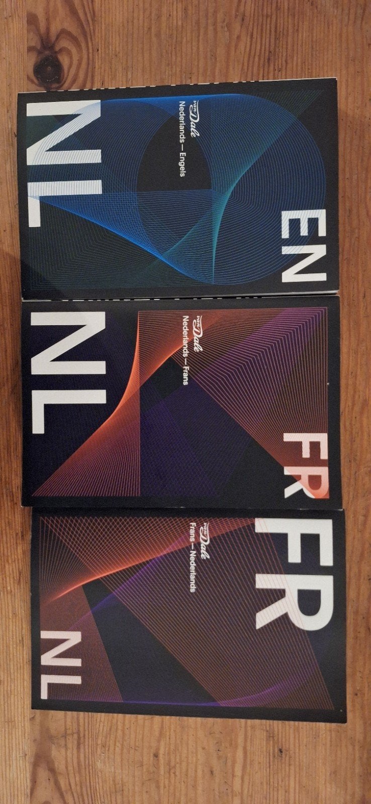Lot 3 dictionnaires de poche Van Dale (Fr/Nl/Eng), Boeken, Gelezen, Van Dale, Nederlands